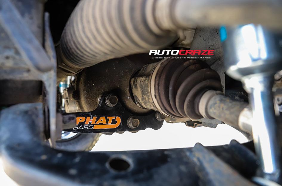 TOYOTA HILUX N70 4WD D LOCKER BLACK